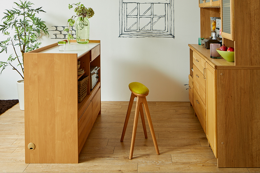 キッチンスツール《クーペ》