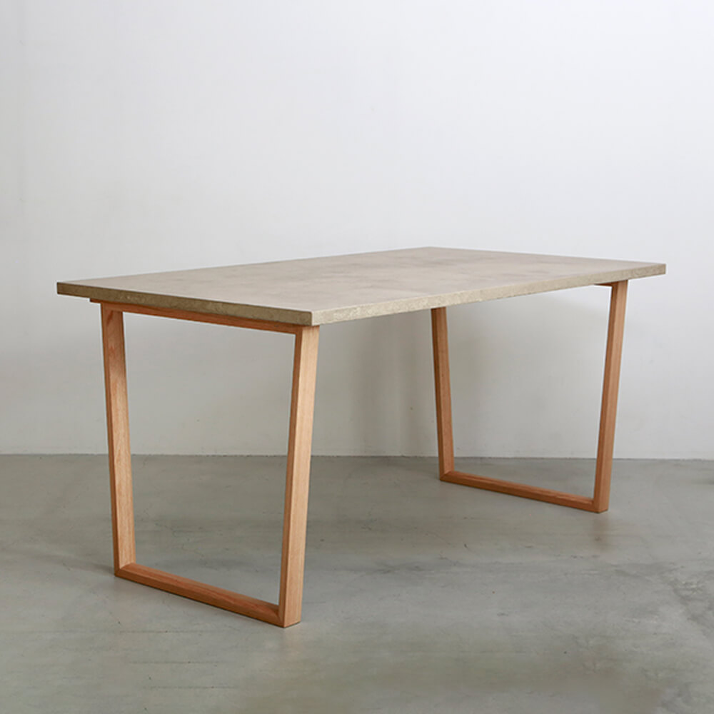 ウィルティック マティエラ塗装 ダイニングテーブル （横幅160 x 奥行85 cm） BE